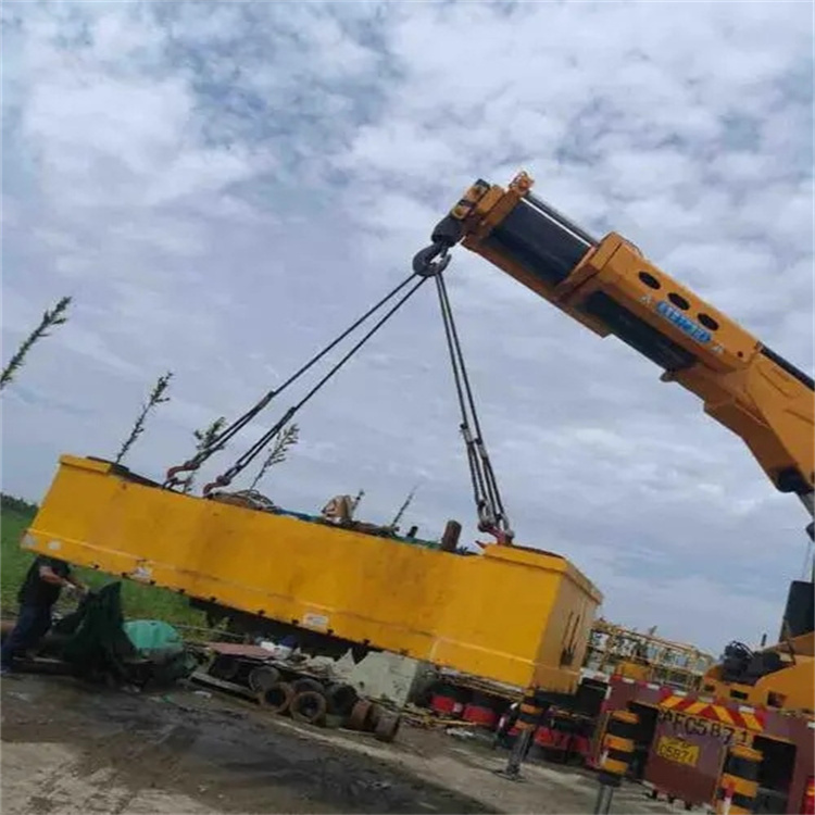 鼎城吊车吊集装箱需要多少钱